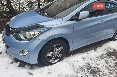 Седан Hyundai Elantra 2011 в Херсоне