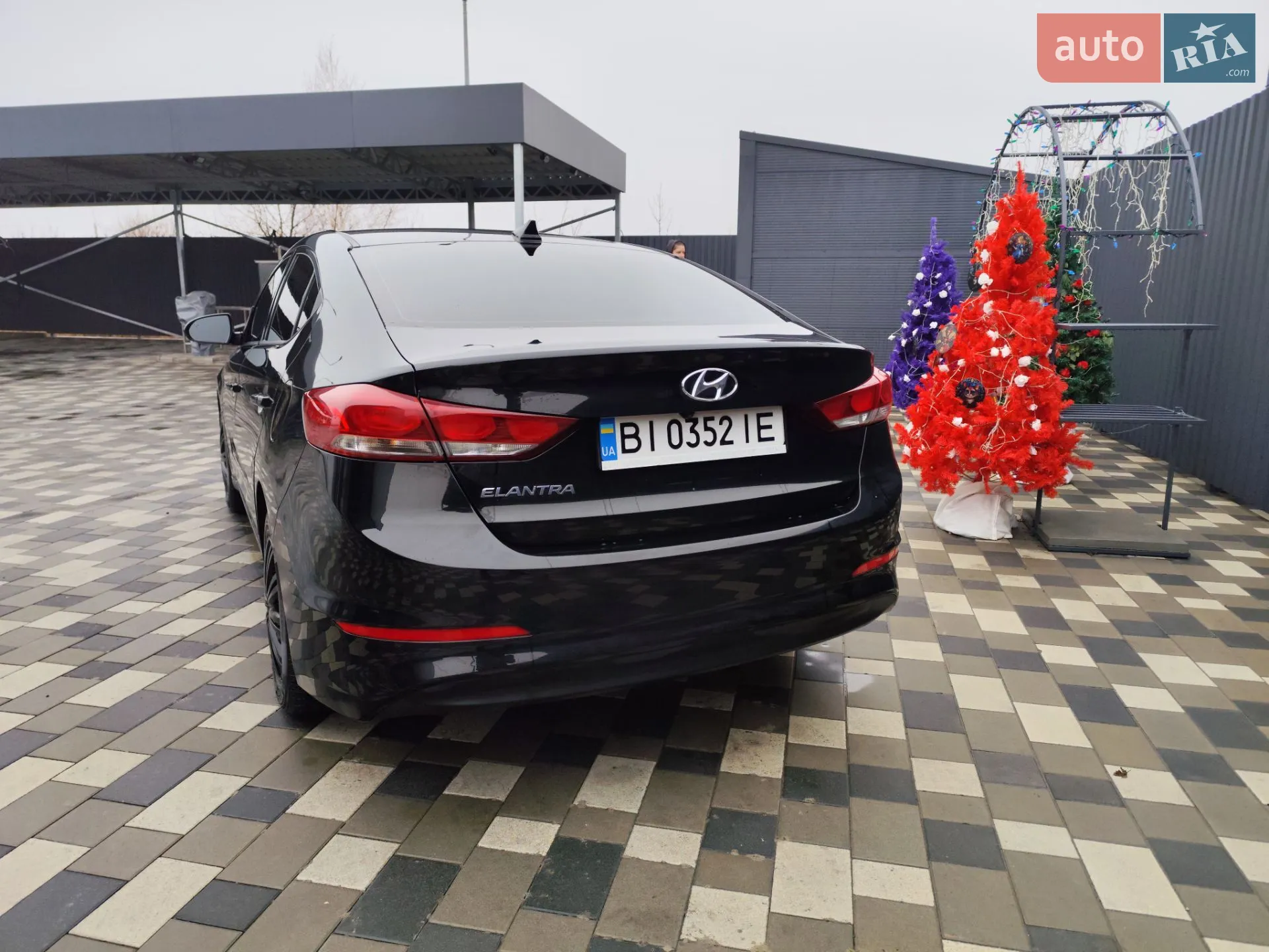 2018 Hyundai Elantra - мініатюра 9