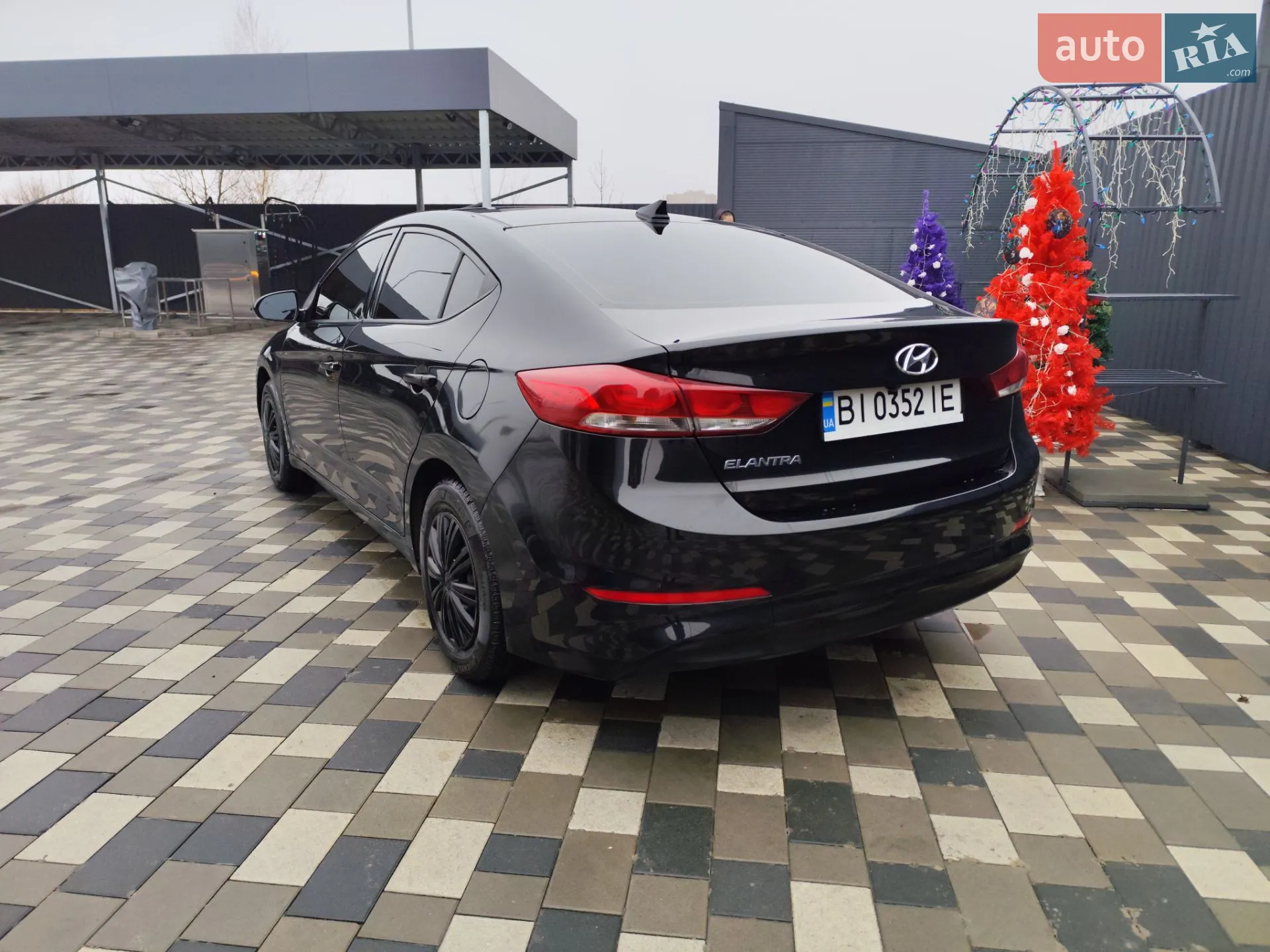 2018 Hyundai Elantra - мініатюра 10