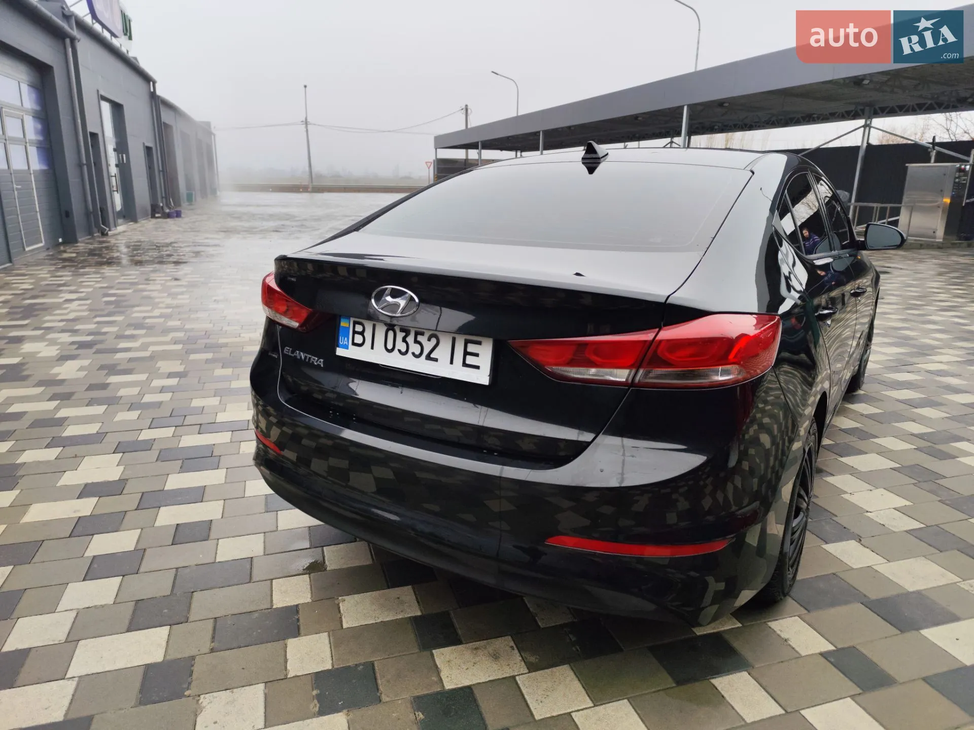 2018 Hyundai Elantra - мініатюра 8