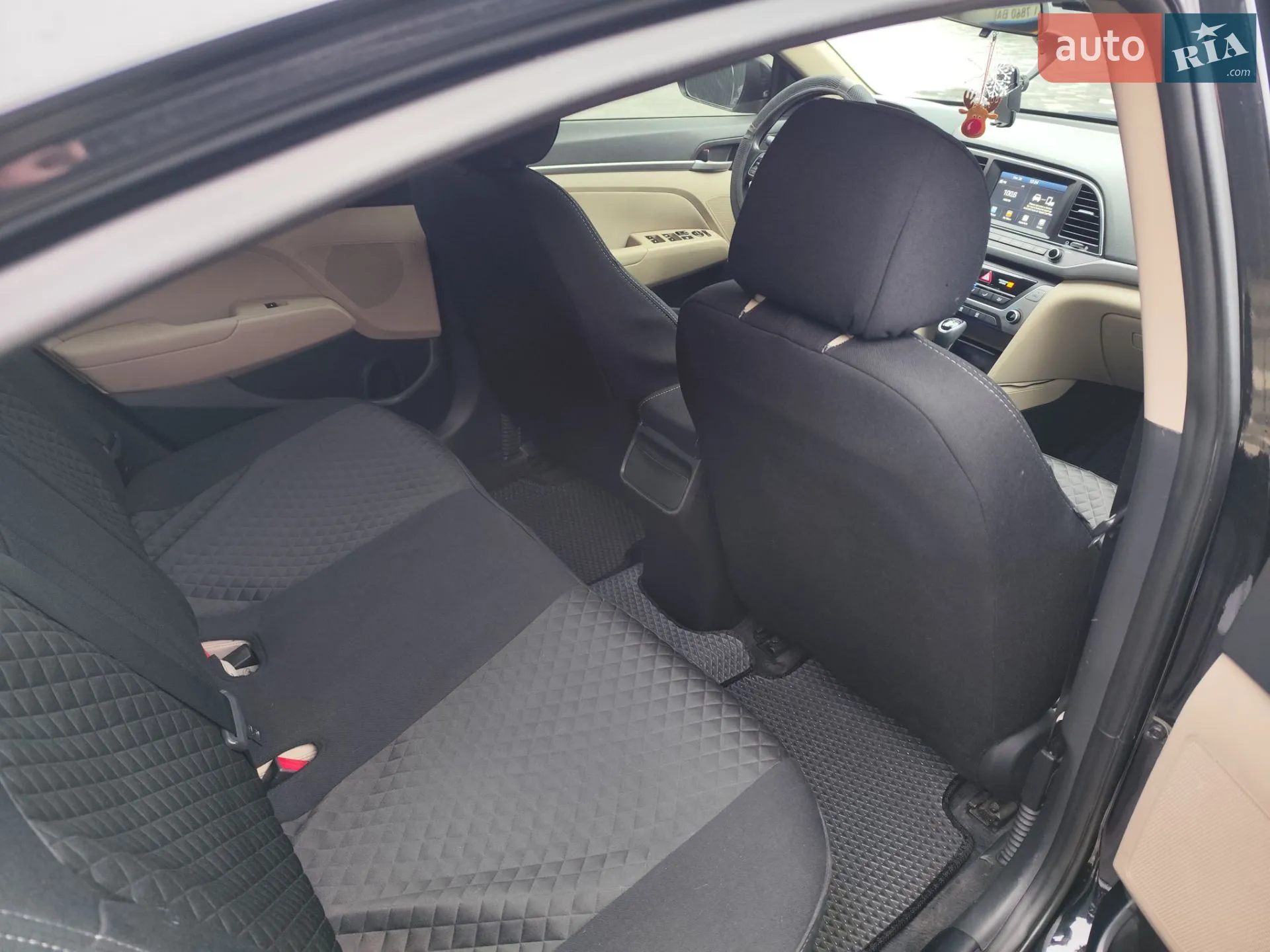 2018 Hyundai Elantra - мініатюра 13