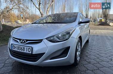 Седан Hyundai Elantra 2015 в Миколаєві