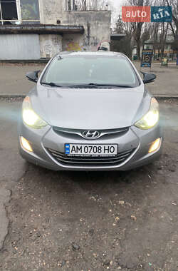 Седан Hyundai Elantra 2011 в Киеве