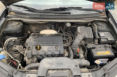Седан Hyundai Elantra 2008 в 