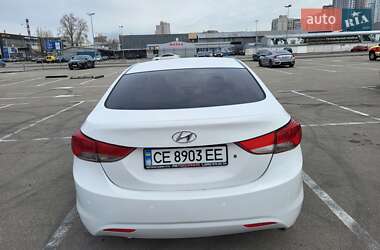 Седан Hyundai Elantra 2011 в Києві