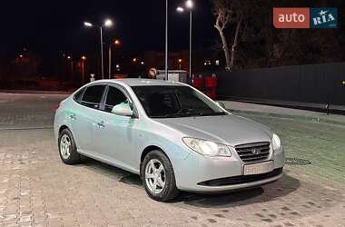 Седан Hyundai Elantra 2008 в Дніпрі