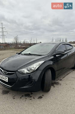 Седан Hyundai Elantra 2013 в Запорожье