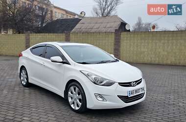 Седан Hyundai Elantra 2012 в Кам'янському