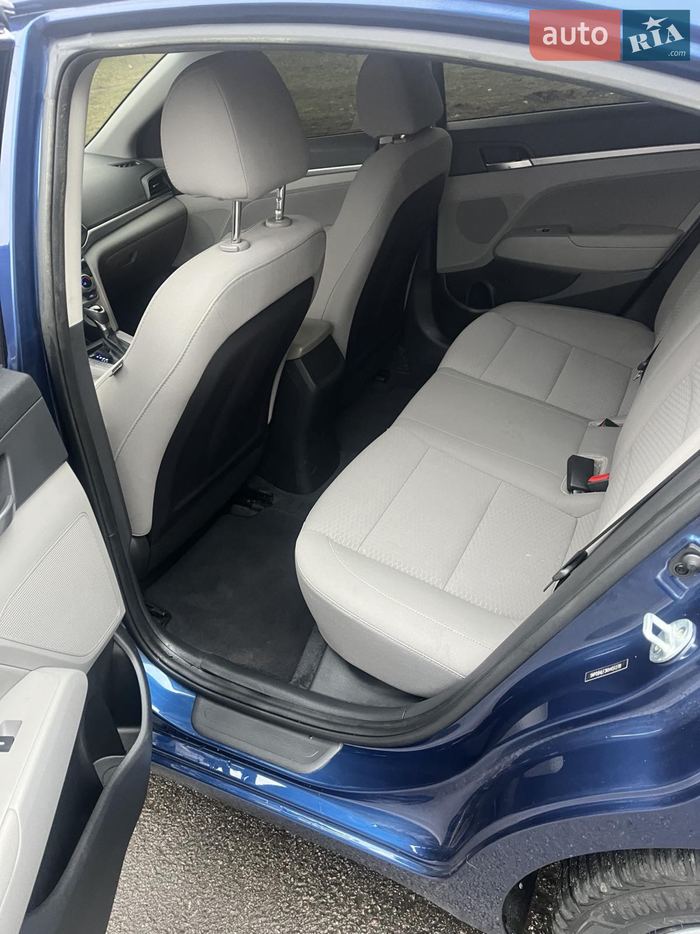 2018 Hyundai Elantra - мініатюра 9