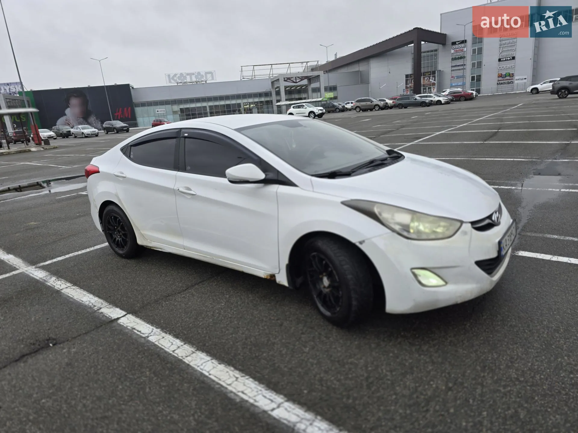 2013 Hyundai Elantra - мініатюра 34