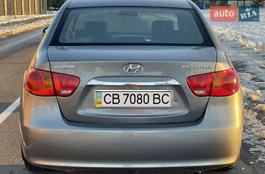 Седан Hyundai Elantra 2010 в Києві