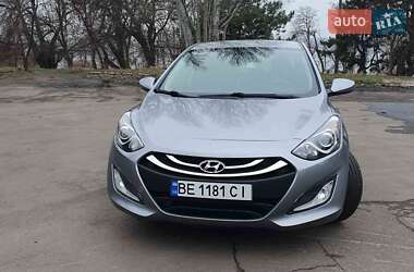 Хетчбек Hyundai Elantra 2014 в Миколаєві