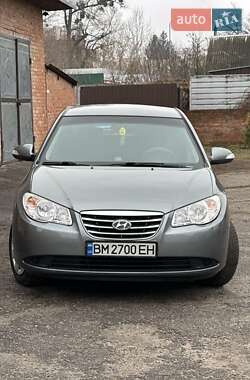 Седан Hyundai Elantra 2010 в Ахтырке