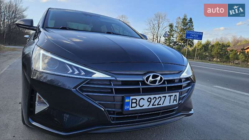 Седан Hyundai Elantra 2020 в Самборе