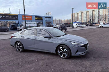 Седан Hyundai Elantra 2021 в Киеве