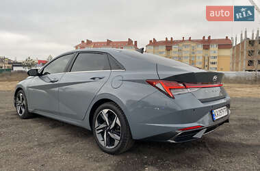 Седан Hyundai Elantra 2021 в Киеве