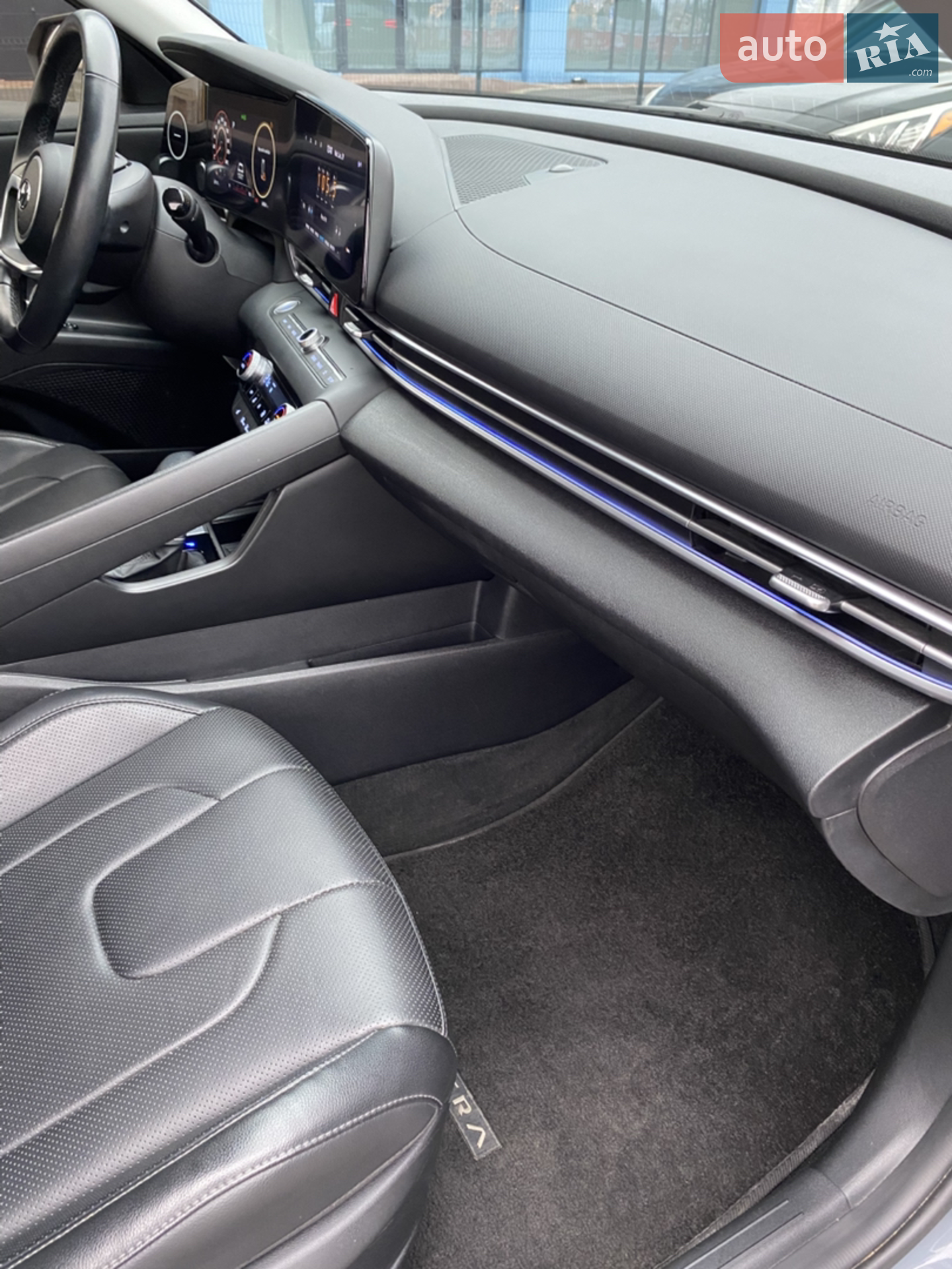 2021 Hyundai Elantra - мініатюра 27