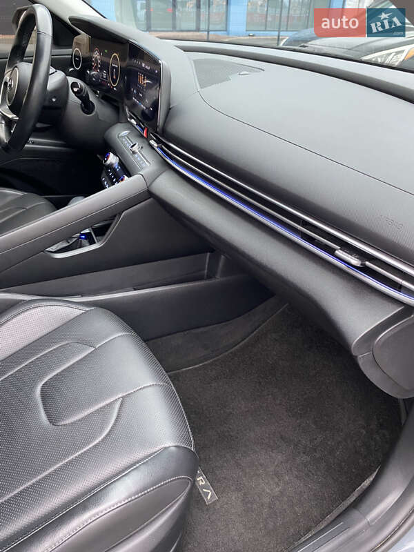 Седан Hyundai Elantra 2021 в Києві