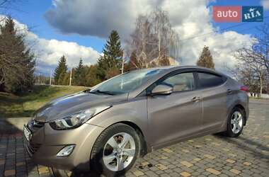 Седан Hyundai Elantra 2012 в 