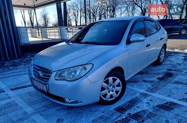 Седан Hyundai Elantra 2010 в Вінниці