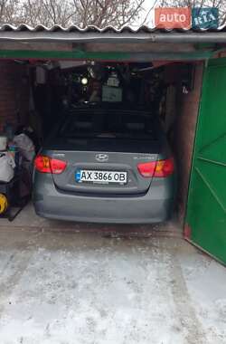 Седан Hyundai Elantra 2008 в Харкові