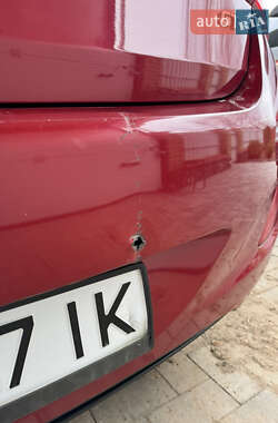 Хэтчбек Hyundai Elantra 2014 в 