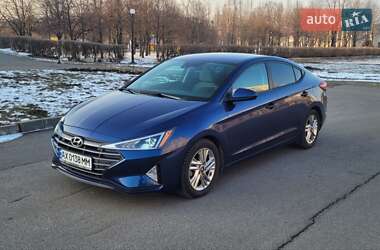 Седан Hyundai Elantra 2019 в Харькове