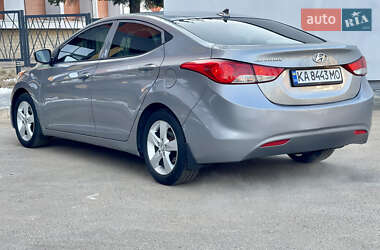 Седан Hyundai Elantra 2013 в Черкасах