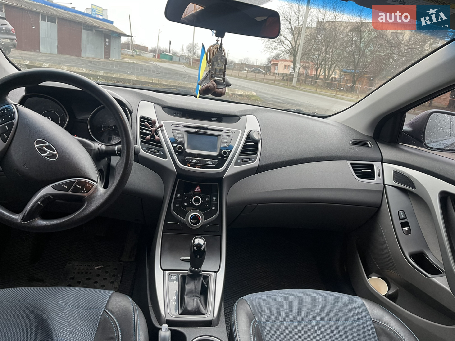 2015 Hyundai Elantra - мініатюра 2