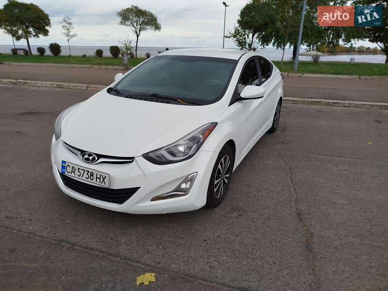 Седан Hyundai Elantra 2014 в Черкасах