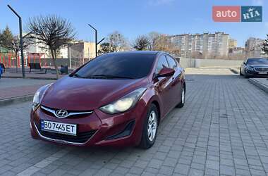 Седан Hyundai Elantra 2014 в Львове