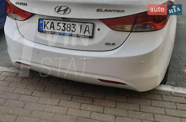 Седан Hyundai Elantra 2013 в Киеве