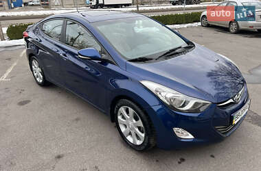 Седан Hyundai Elantra 2012 в Киеве