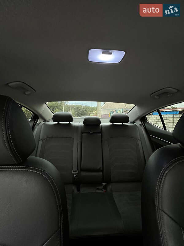 Седан Hyundai Elantra 2018 в Кременчуге