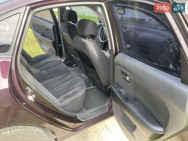 Седан Hyundai Elantra 2008 в Киеве