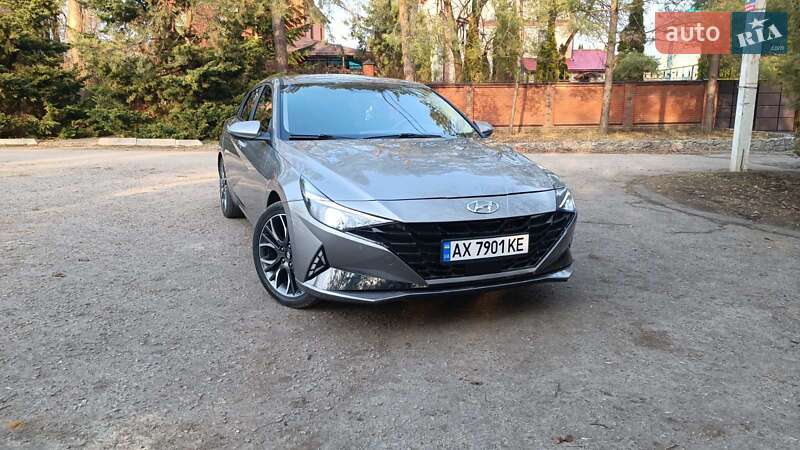 Седан Hyundai Elantra 2021 в Харькове