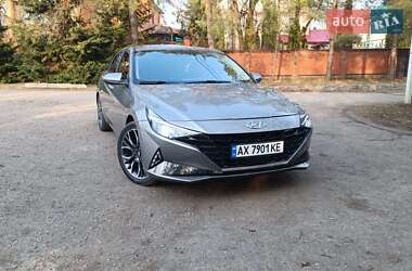 Седан Hyundai Elantra 2021 в 