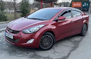 Седан Hyundai Elantra 2012 в Киеве