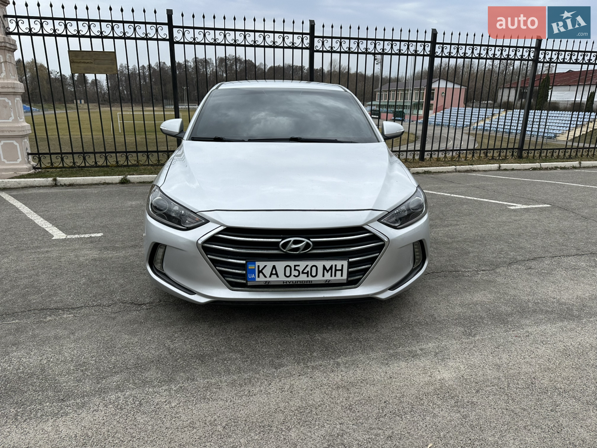 2016 Hyundai Elantra - мініатюра 2