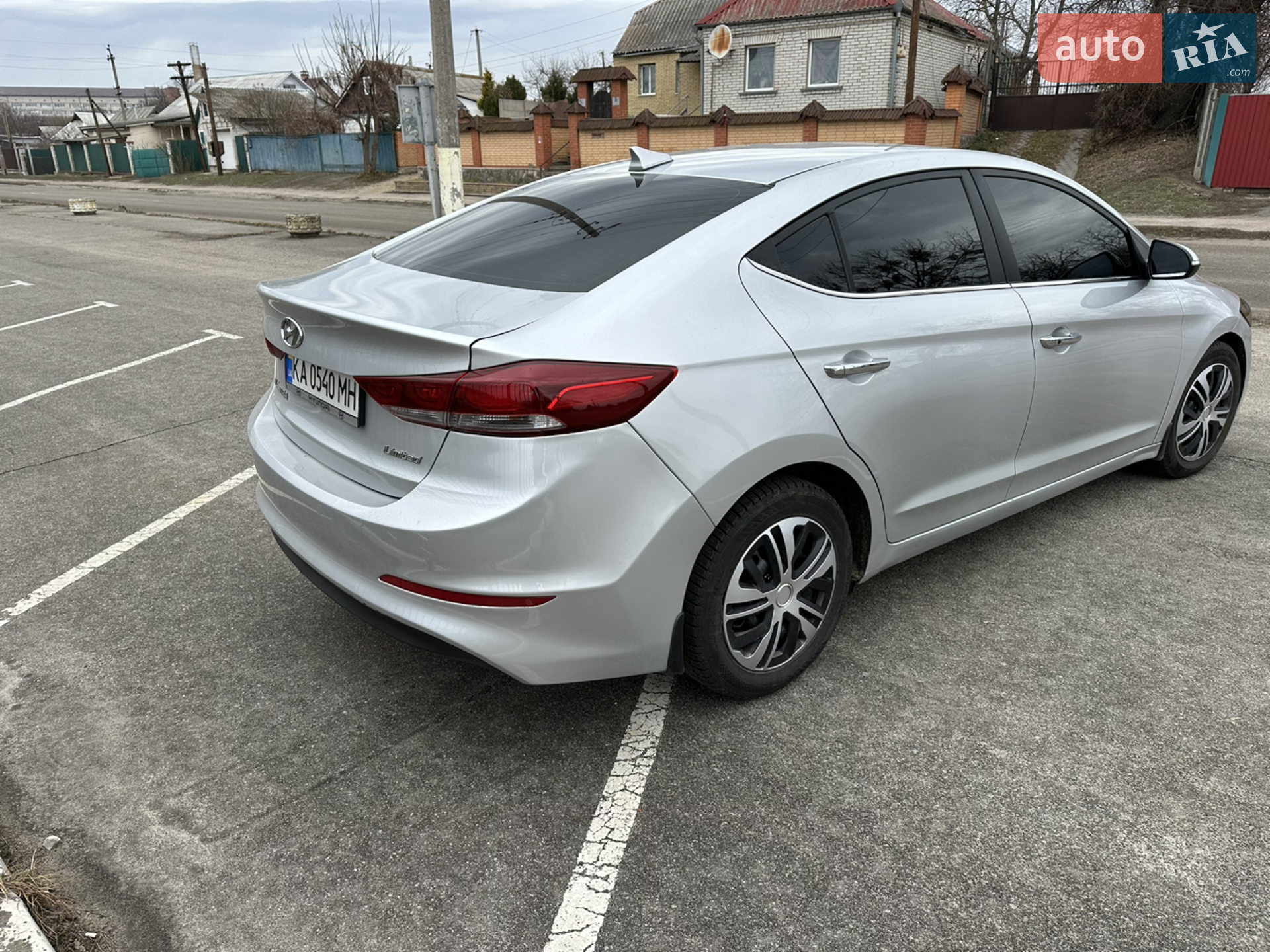 2016 Hyundai Elantra - мініатюра 5