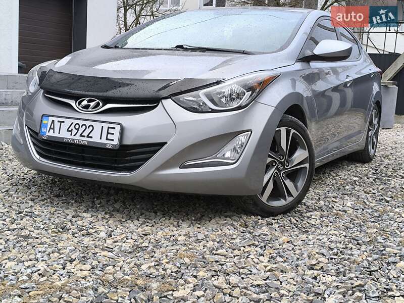 Седан Hyundai Elantra 2015 в 