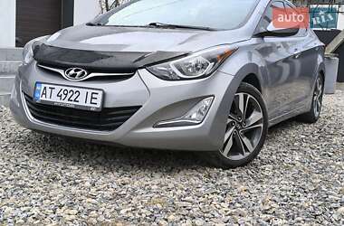 Седан Hyundai Elantra 2015 в 