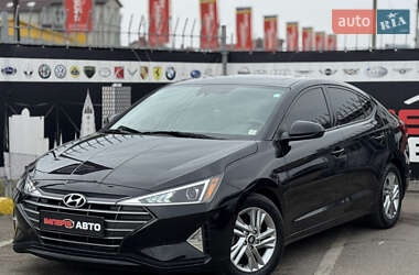 Седан Hyundai Elantra 2020 в Киеве