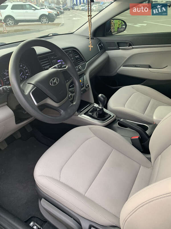 Седан Hyundai Elantra 2018 в Білій Церкві