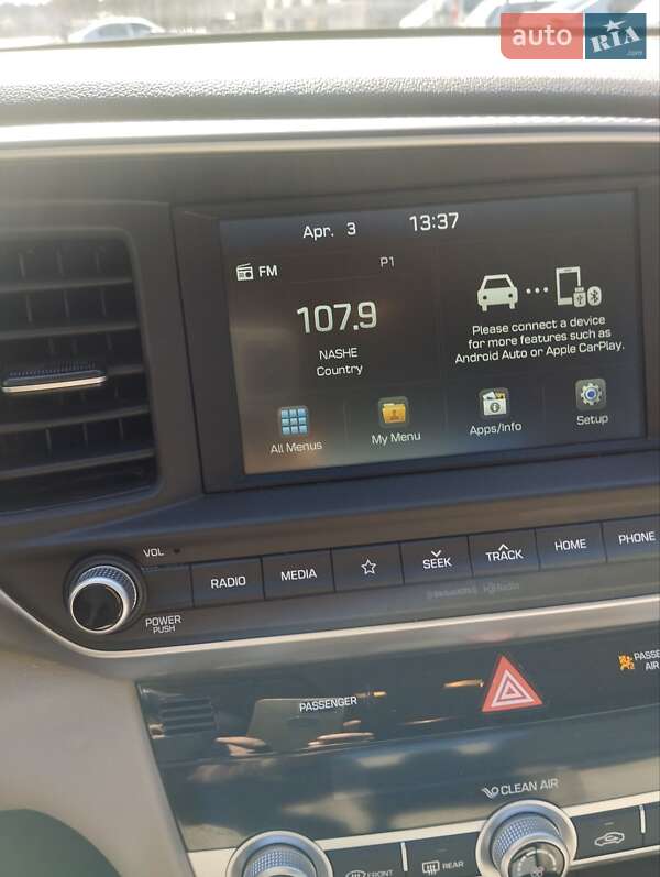 Седан Hyundai Elantra 2020 в Киеве