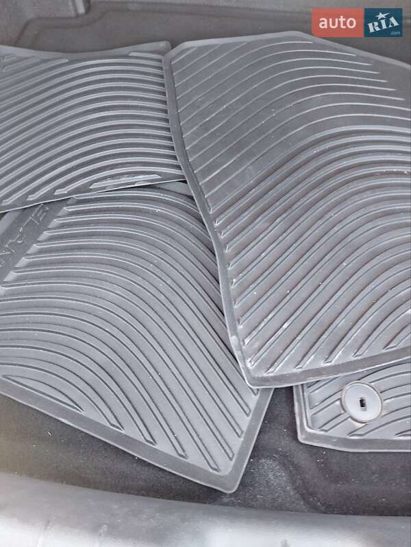 Седан Hyundai Elantra 2020 в Киеве