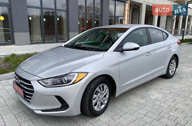 Седан Hyundai Elantra 2018 в 