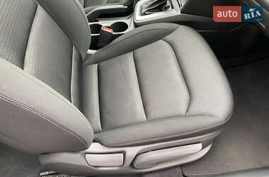 Седан Hyundai Elantra 2018 в 