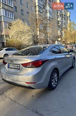 Седан Hyundai Elantra 2014 в 