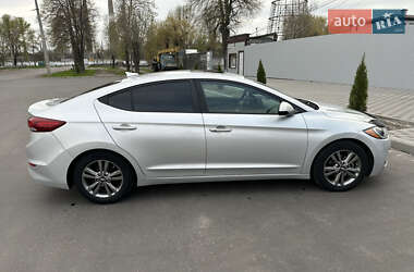 Седан Hyundai Elantra 2016 в 
